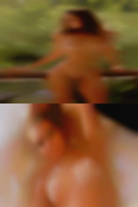 keefeFoucault, curvy naked woman making